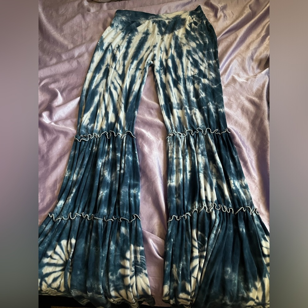 Kathmandu Imports blue tie dye flare leggings